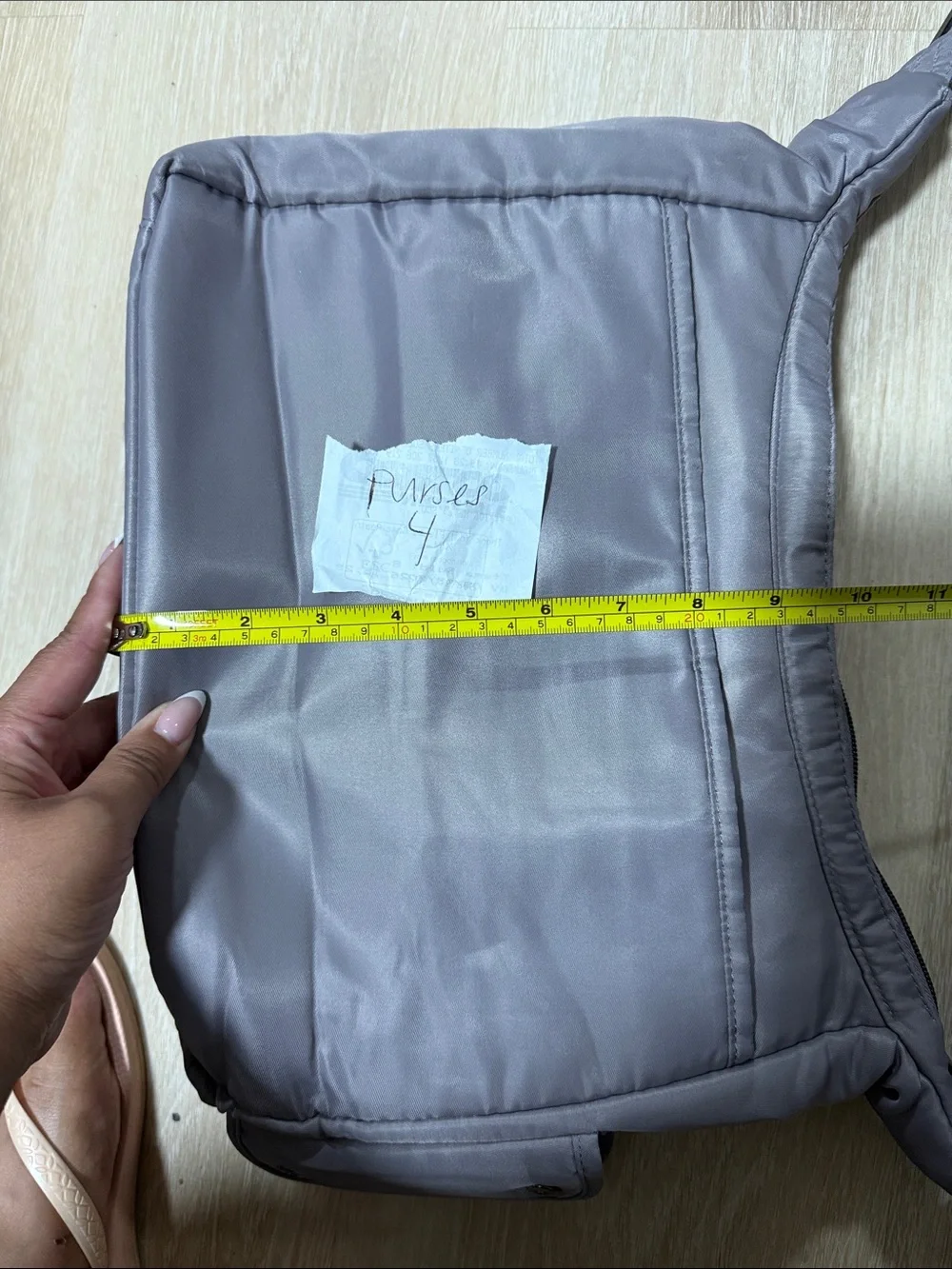 lug sleek gray